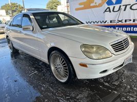 2000 Mercedes-Benz S-Class