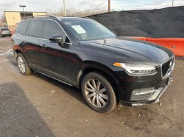 2017 Volvo XC90