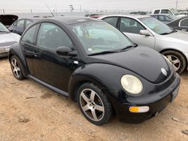2002 VOLKSWAGEN New Beetle