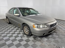 2005 Volvo S60