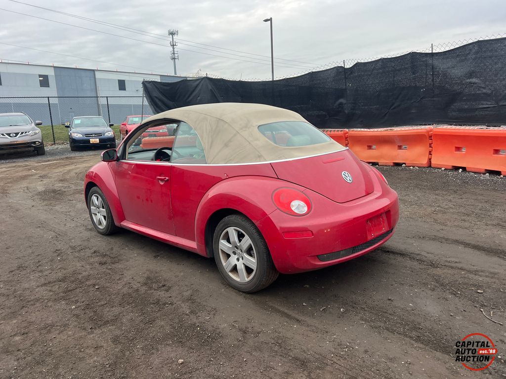2007 VOLKSWAGEN NEW BEETLE 2