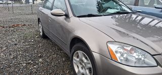 2004 NISSAN Altima