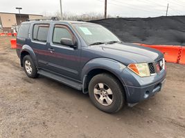 2005 NISSAN Pathfinder