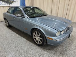 2004 Jaguar XJ