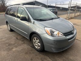 2004 Toyota Sienna