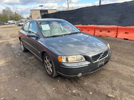 2005 Volvo S60