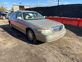2008 Lincoln Town Car