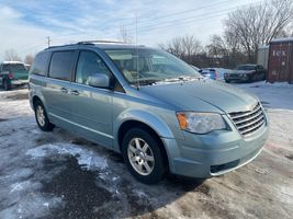 2008 Chrysler Town & Country