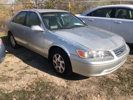 2000 Toyota Camry