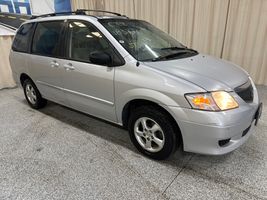 2002 Mazda MPV