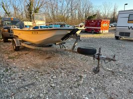 1999 LORI BOAT TRAILER