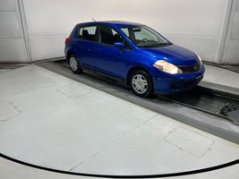 2011 NISSAN Versa