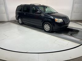 2010 Chrysler Town & Country
