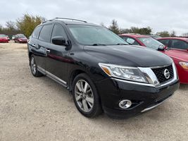2016 NISSAN Pathfinder
