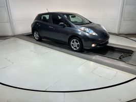 2013 NISSAN LEAF