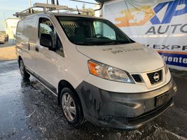 2015 NISSAN NV 200