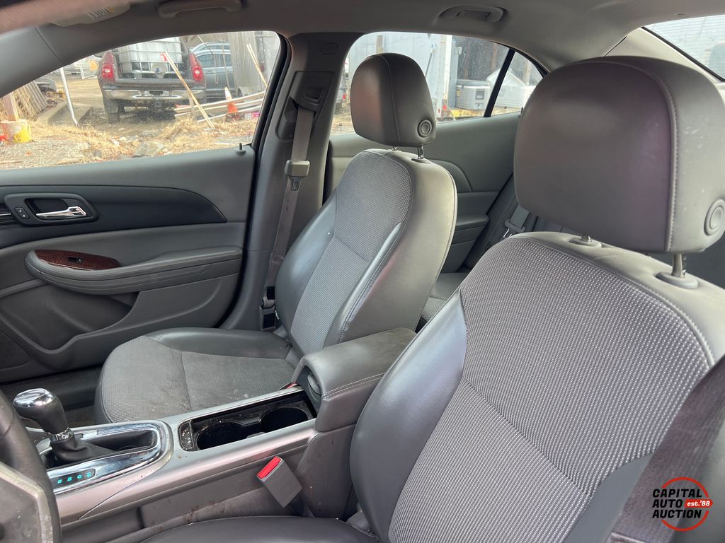 2013 CHEVROLET MALIBU 13