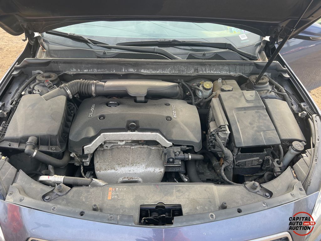 2013 CHEVROLET MALIBU 9