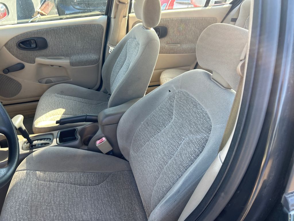 2001 SATURN S-SERIES 7