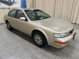 1995 NISSAN MAXIMA