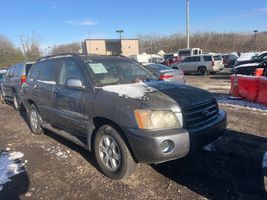 2003 Toyota HIGHLANDER