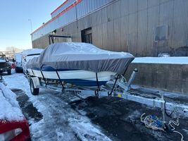 2005 bayliner boat