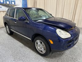 2003 Porsche Cayenne