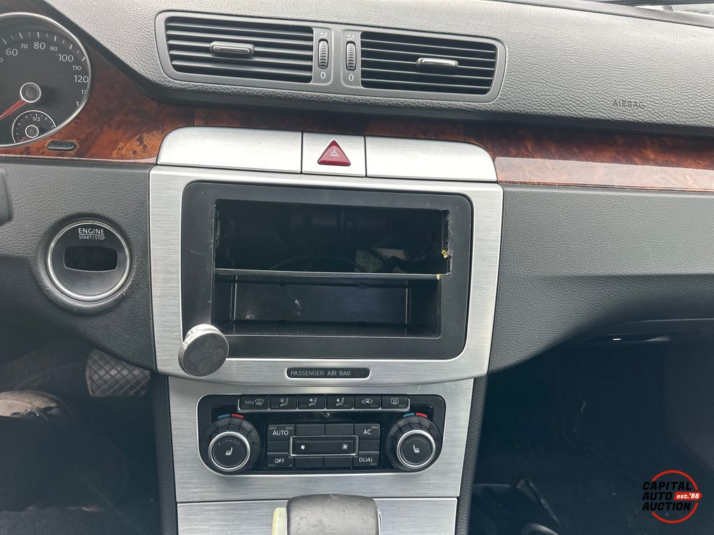 2010 VOLKSWAGEN CC 12