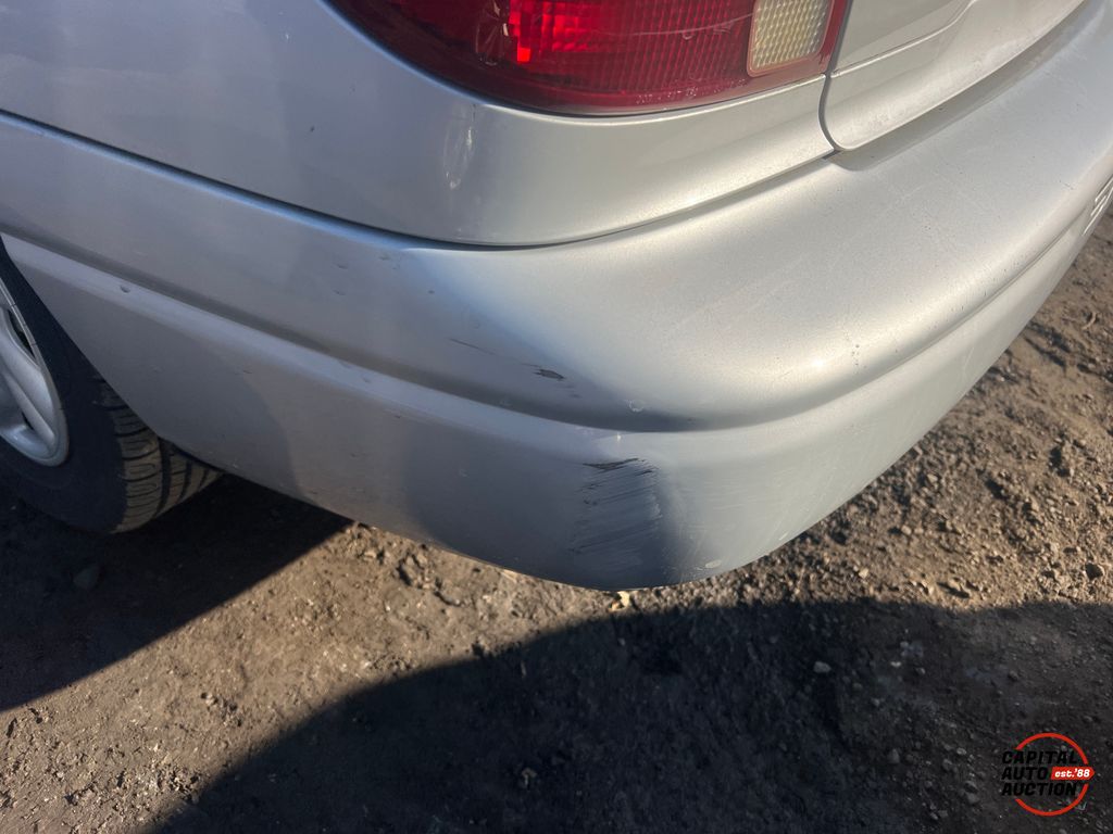 2001 SATURN S-SERIES 12