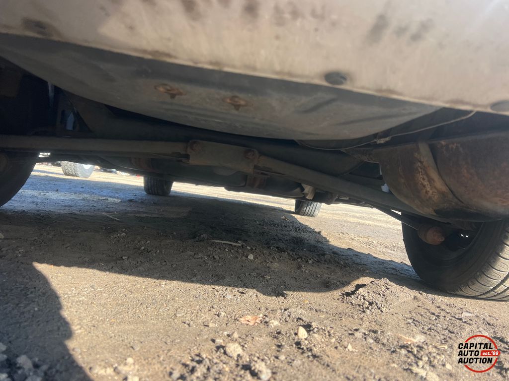 2001 SATURN S-SERIES 17