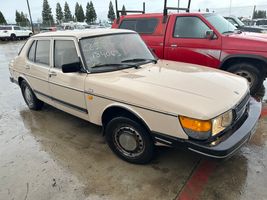 1986 Saab 900