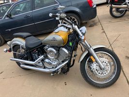 1999 YAMAHA V Star 1100