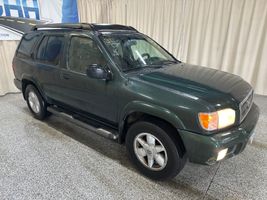 2002 NISSAN Pathfinder