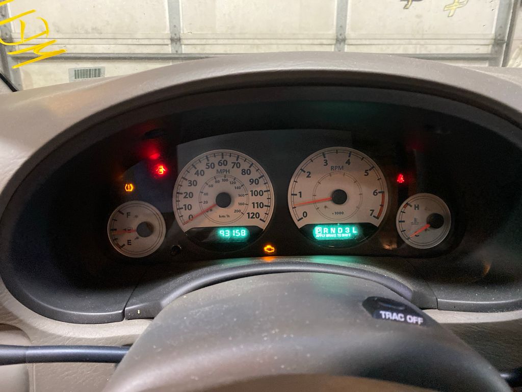 2007 CHRYSLER TOWN & COUNTRY 10