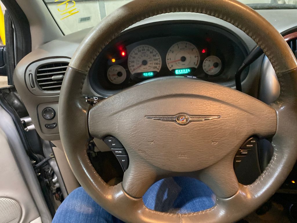 2007 CHRYSLER TOWN & COUNTRY 16