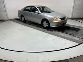 2004 TOYOTA CAMRY
