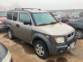 2004 Honda Element
