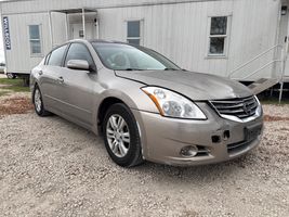 2011 NISSAN Altima