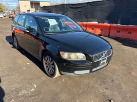 2005 Volvo V50