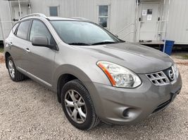 2011 NISSAN Rogue