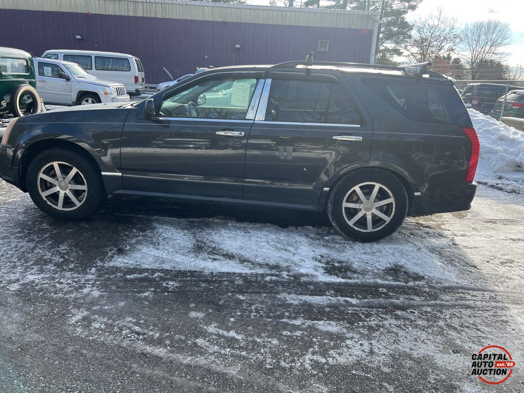 2005 CADILLAC SRX 11
