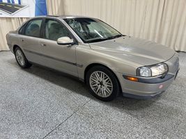 2002 Volvo S80