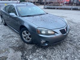 2005 Pontiac GRAND-PRIX