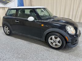 2011 MINI Cooper