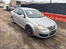 2010 VOLKSWAGEN JETTA