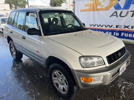 2000 Toyota RAV4