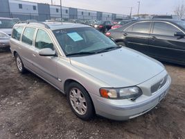 2001 Volvo V70