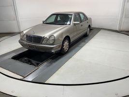 1996 MERCEDES-BENZ E CLASS