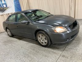 2006 NISSAN Altima