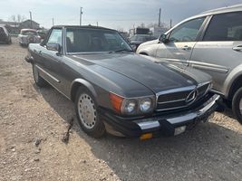 1986 Mercedes-Benz 560 SERIES